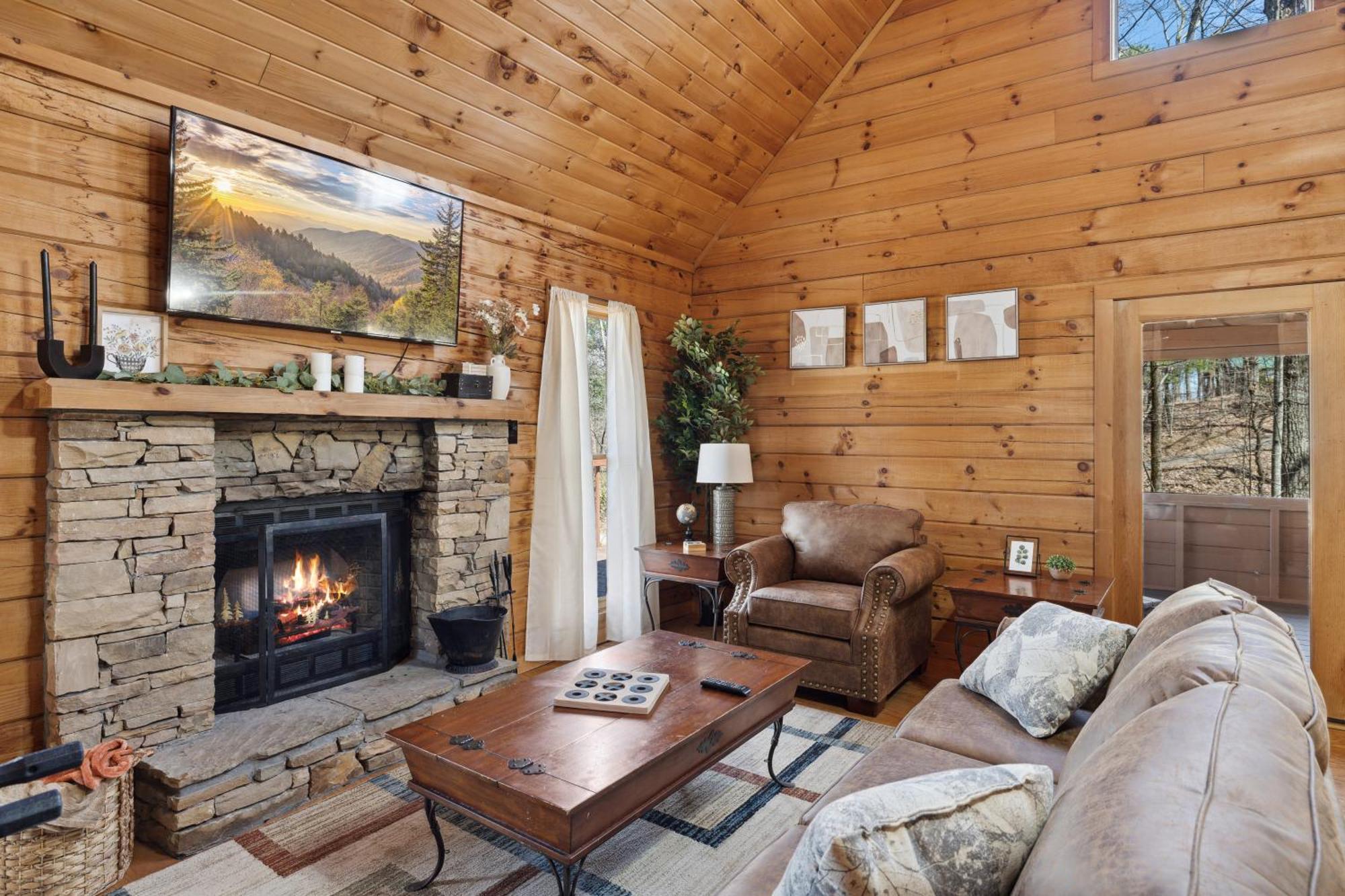 Cozy Family Friendly Cabin With Hot Tub, Near Gatlinburg, Pigeon Forge, Dollywood セバービル エクステリア 写真