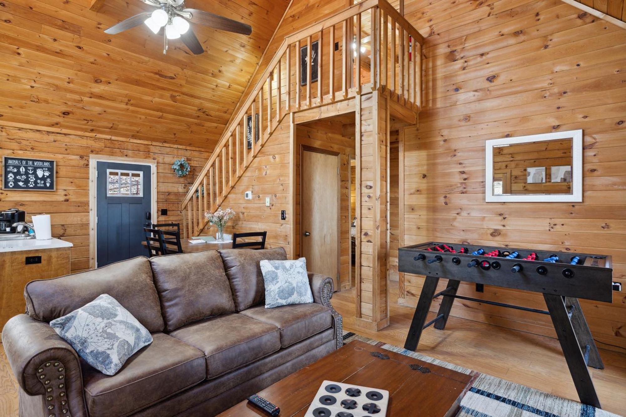 Cozy Family Friendly Cabin With Hot Tub, Near Gatlinburg, Pigeon Forge, Dollywood セバービル エクステリア 写真