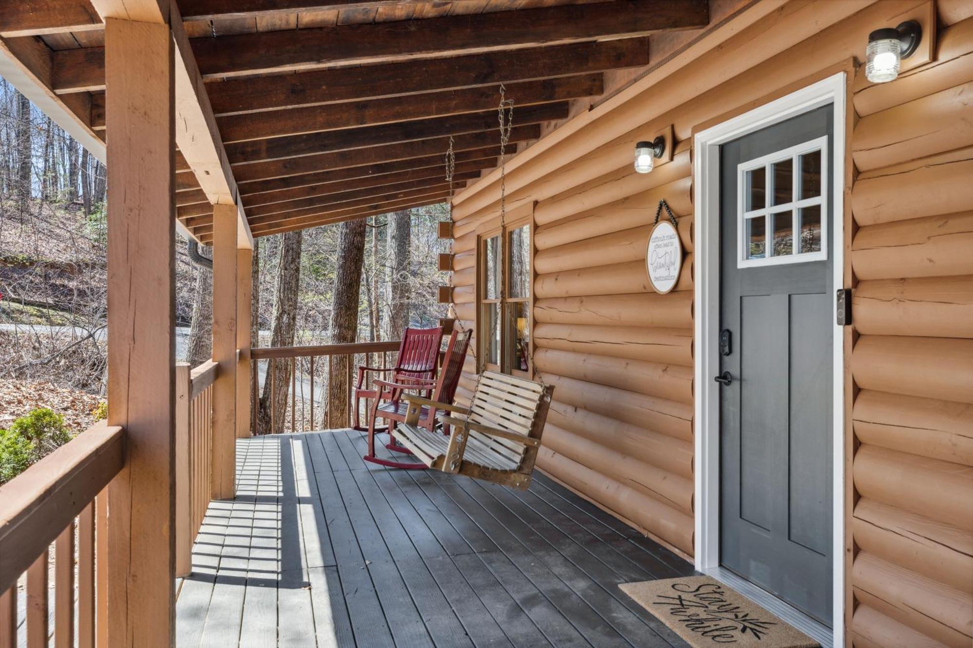 Cozy Family Friendly Cabin With Hot Tub, Near Gatlinburg, Pigeon Forge, Dollywood セバービル エクステリア 写真